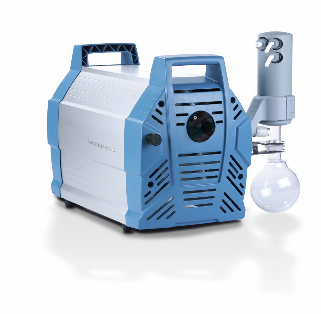 ME 16C NT +EK 化学真空系统